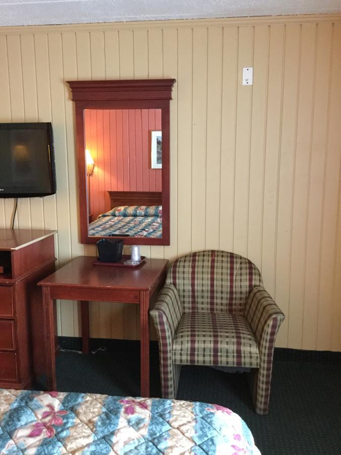 Inn Towne Motel Columbus Esterno foto